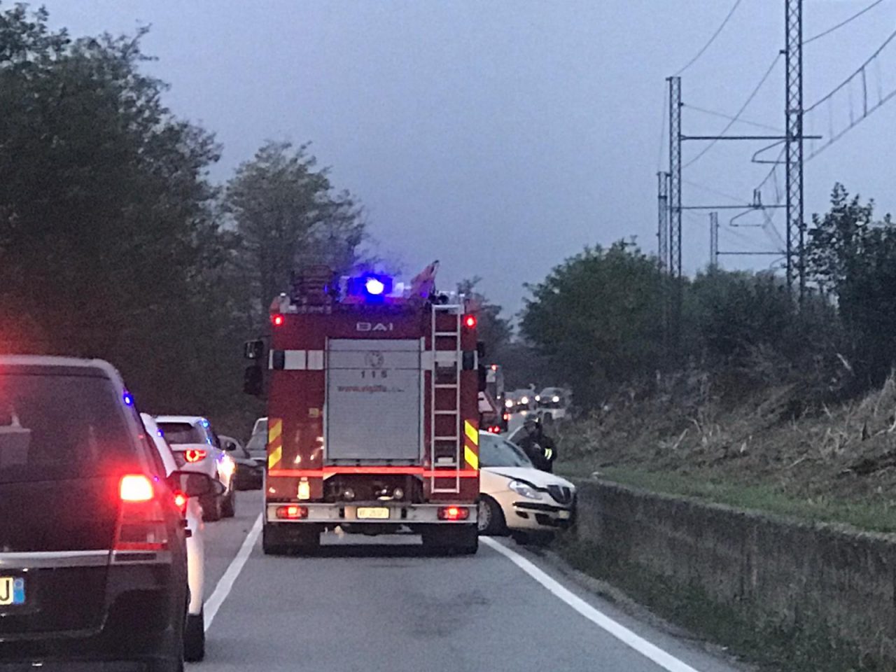 Incidente frontale poco dopo il ponte della Dora tra Verolengo e Crescentino LE FOTO