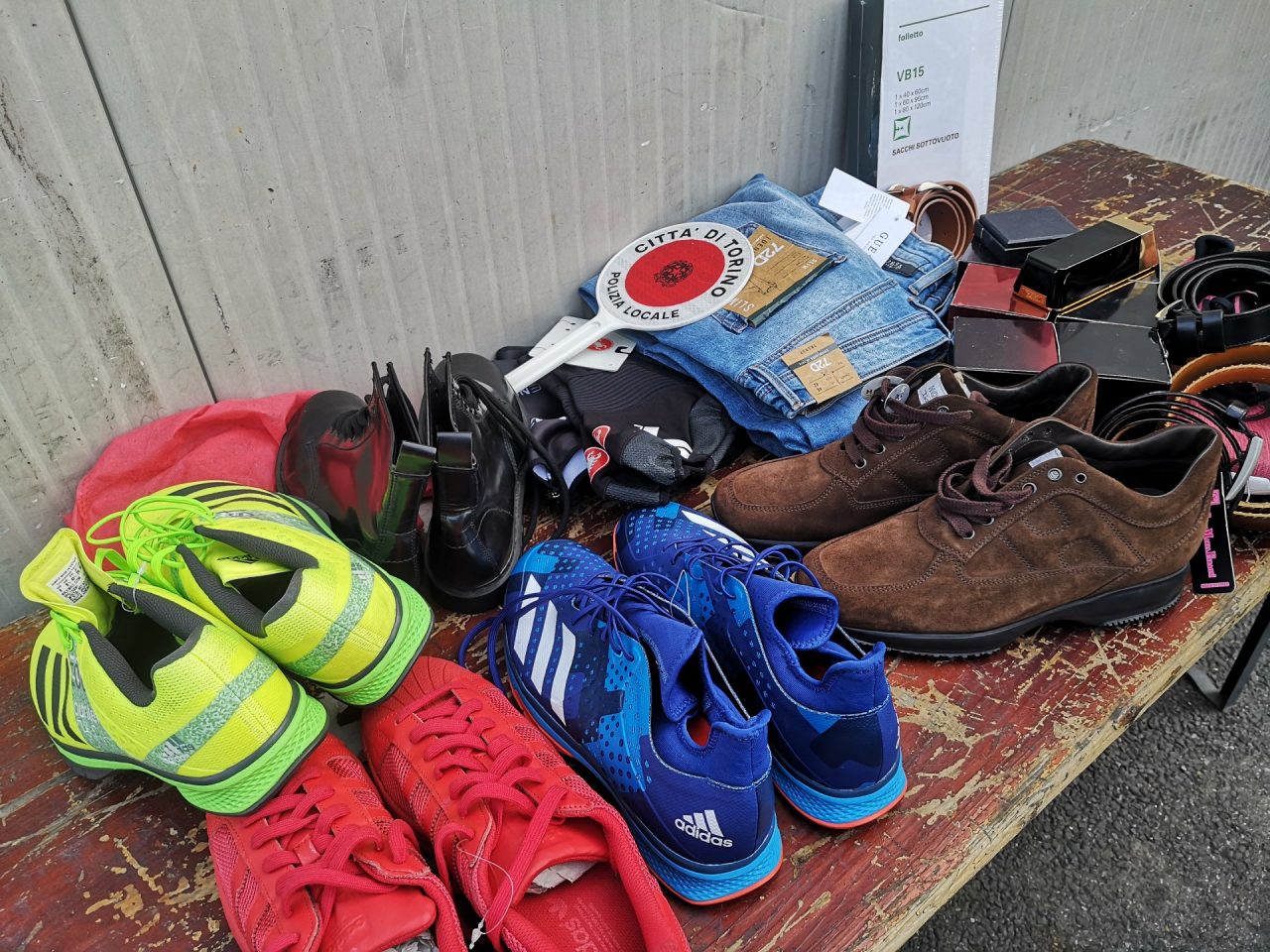 Controlli al mercato di libero scambio, sequestri e multe LE FOTO