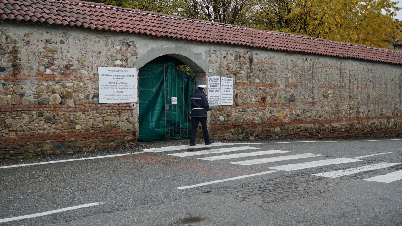 Tragica scoperta: uomo trovato morto al chiostro di Castiglione