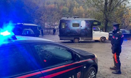 Al rave party persone da tutta Italia: 117 denunciati FOTO E VIDEO