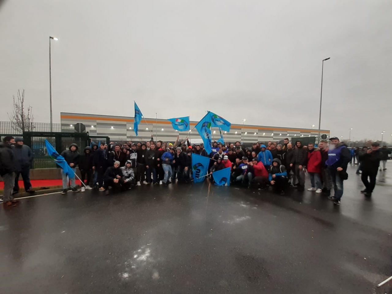 Amazon di Brandizzo, domani corrieri in sciopero