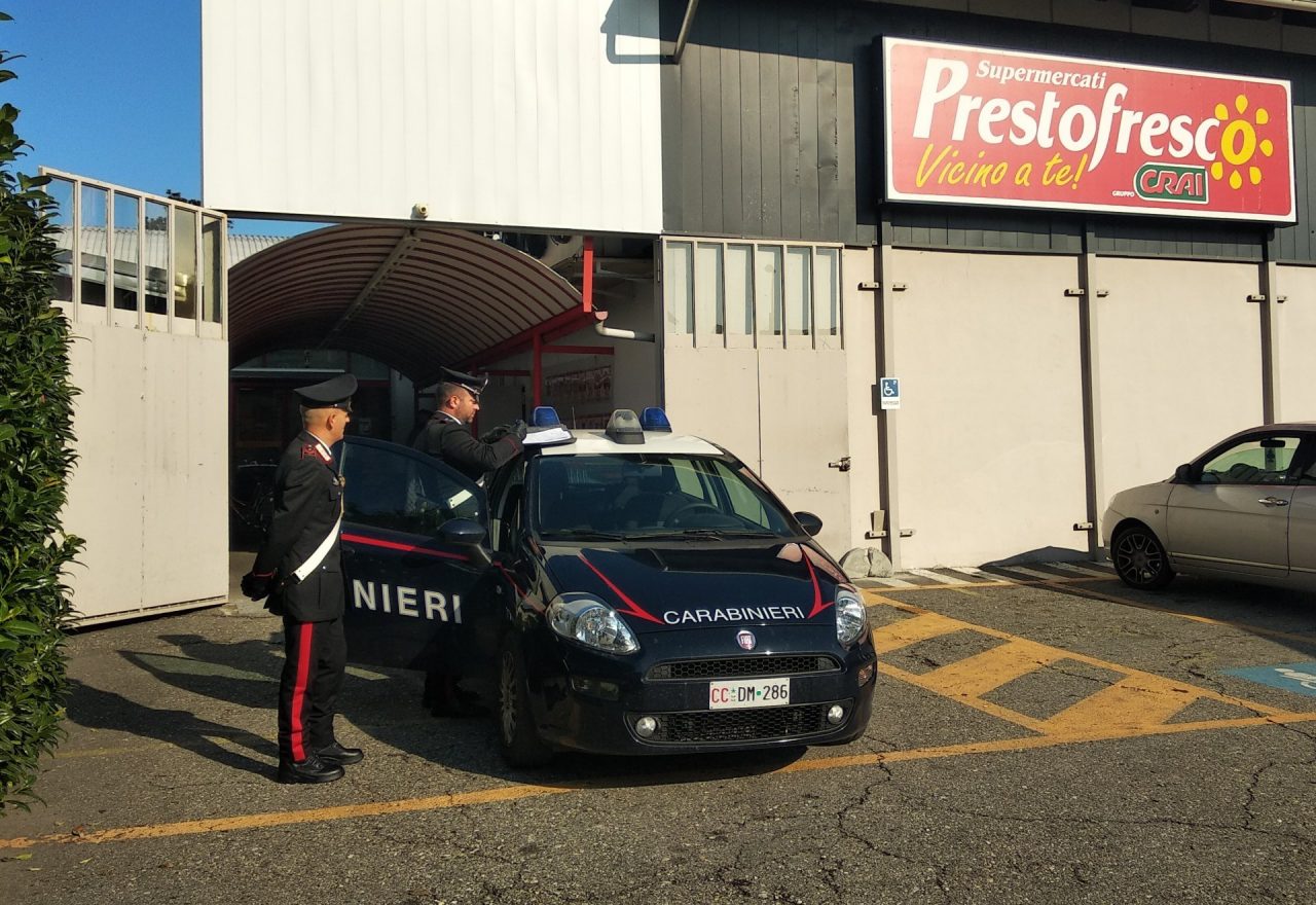 Rubano al supermercato: denunciate due donne di Crescentino