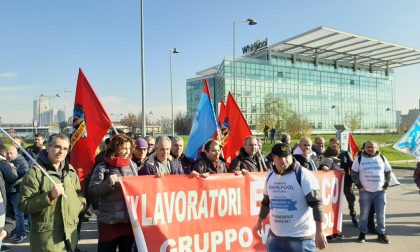 Manifestazione lavoratori, il presidio in Regione Piemonte
