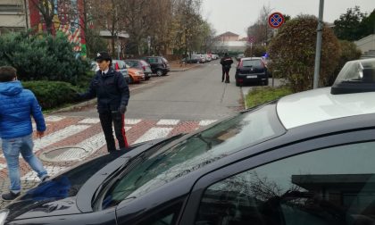 Presunto ordigno in un parcheggio al Villaggio Fiat - LE FOTO