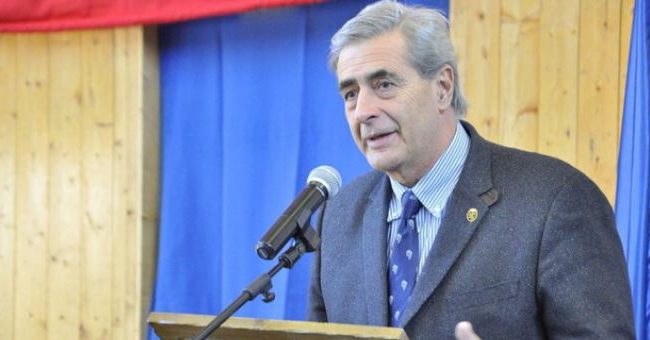 Si è dimesso il presidente della Valle d’Aosta