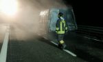 Furgone prende fuoco sulla A 4 a Brandizzo