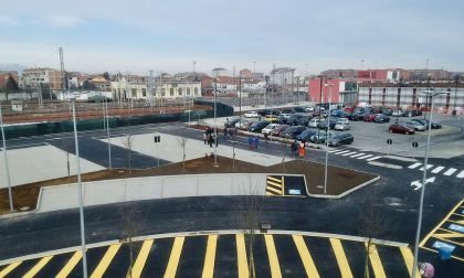 Movicentro, inaugurato il nuovo piazzale a Chivasso