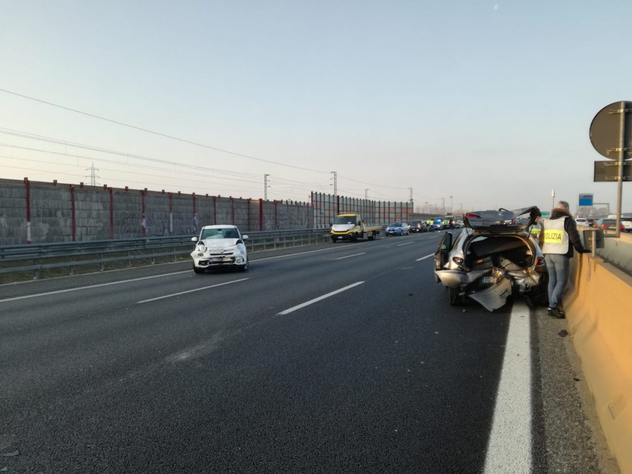 Incidente sull’autostrada A4, travolto e ucciso un ragazzo