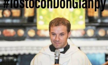 Castelrosso, dopo le dimissioni del parroco nasce l'hashtag #iostocondonGianpy