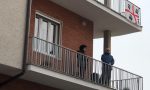 Cittadini di Chivasso pregano sui balconi IL VIDEO