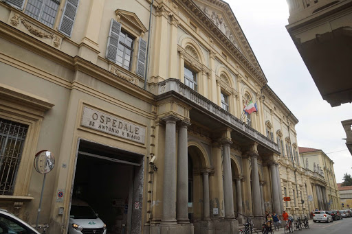 Recarlo sostiene gli ospedali nella lotta la Coronavirus