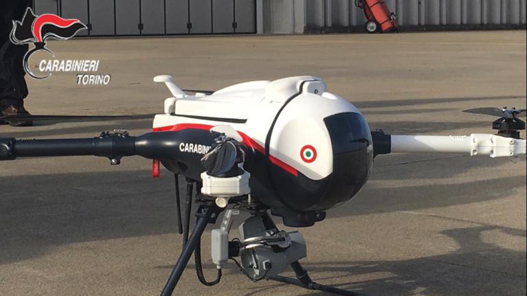 Il drone dei carabinieri controlla i parchi IL VIDEO