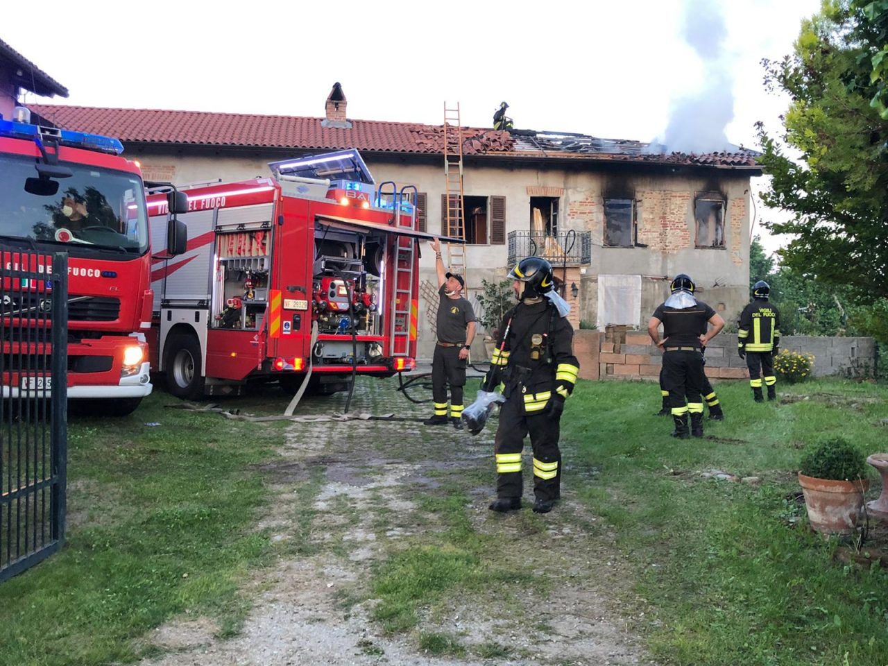 Incendio in un’abitazione di Verrua Savoia LE FOTO