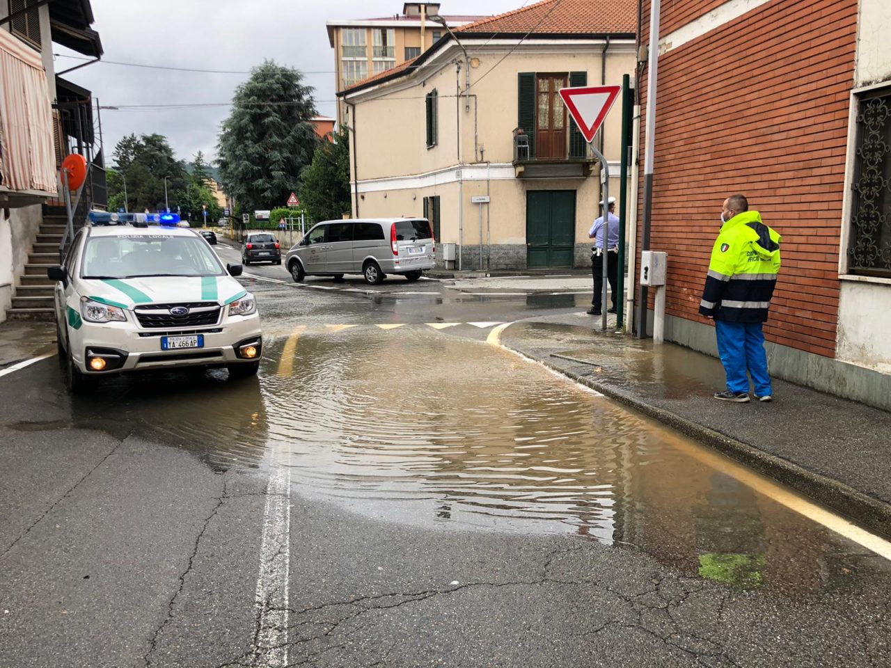 Sabotate le rogge, Chivasso allagata IL VIDEO