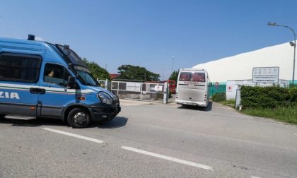 Migranti al centro di Settimo, 15 positivi al Covid