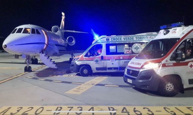 Un volo d’urgenza dell’Aeronautica Militare salva una bimba di 5 anni