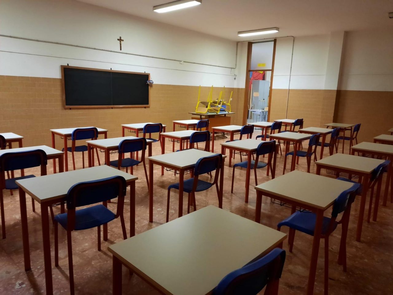 Scuole chiuse in Piemonte, si valuta a seconda del distretto sanitario