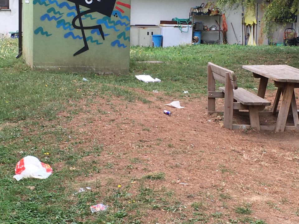 Foto-trappole al parco: multe fino a 500 euro per chi sporca