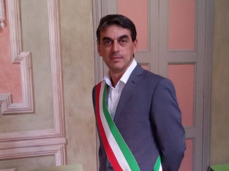 «Voglio risalvare il paese dai politici dei tempi di Frola»