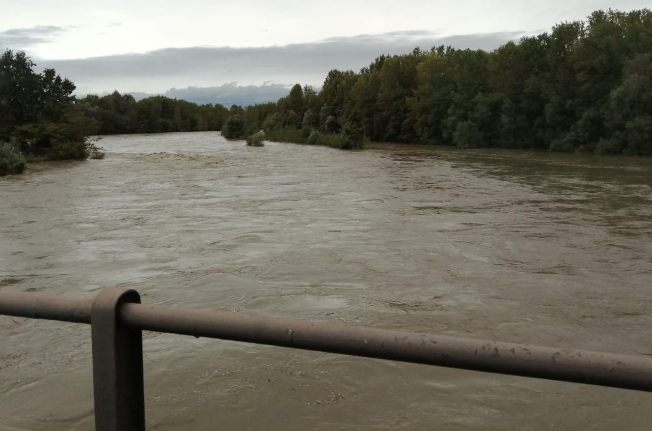 La Dora Baltea è esondata, si aspetta una piena nelle prossime ore LE FOTO
