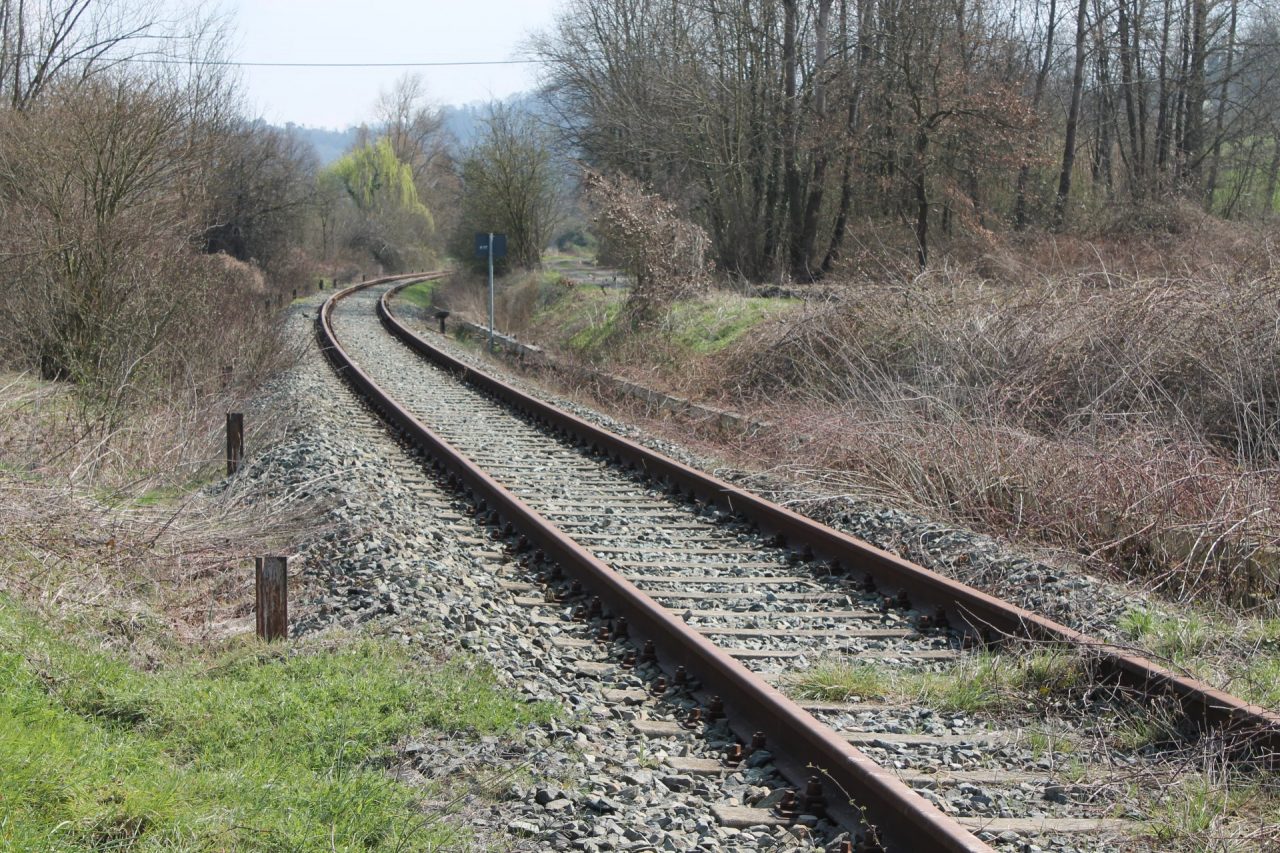 Chivasso-Asti, l’assessore regionale abbandona la seduta e salta il banco coi sindaci