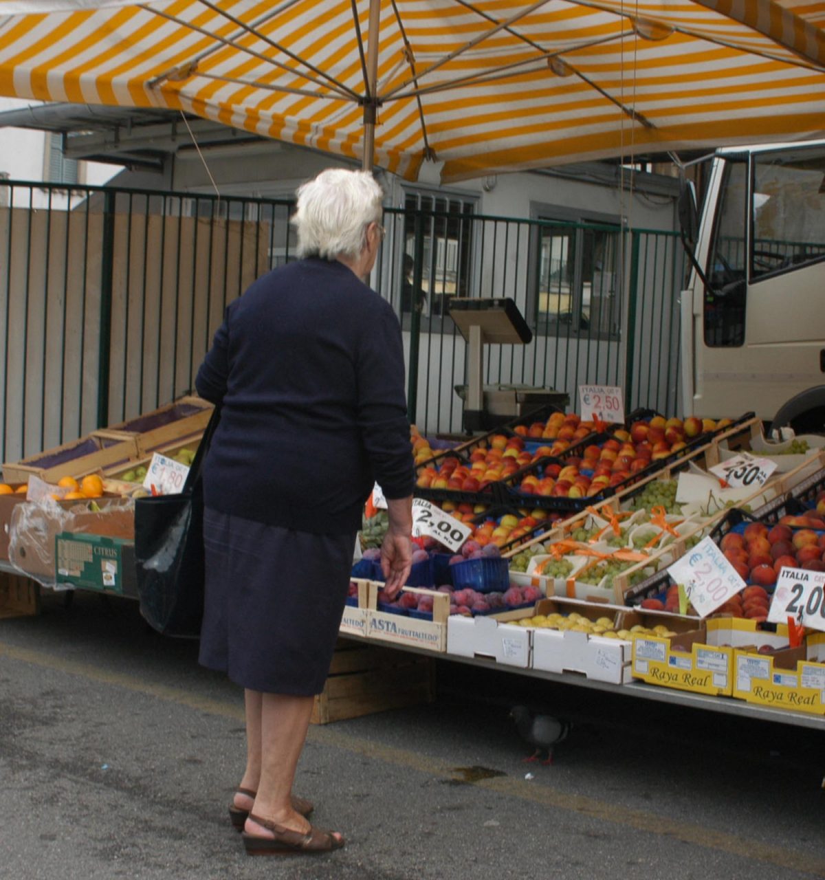 «Ripristinate il mercato cancellato»