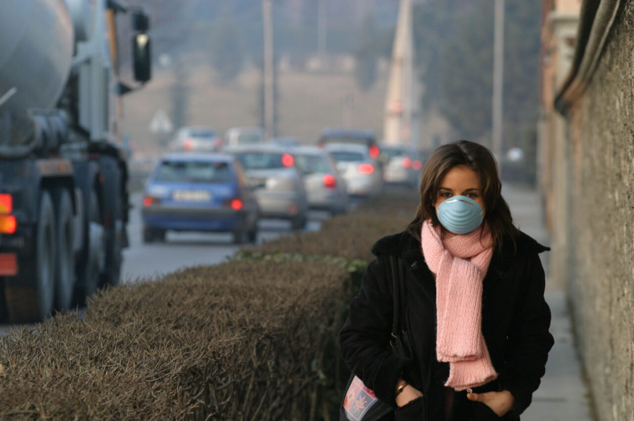 Smog, semaforo arancione a Chivasso: ecco chi si ferma!