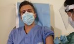 Vaccino Covid, fake news dei No Vax sull'infermiere e consigliere