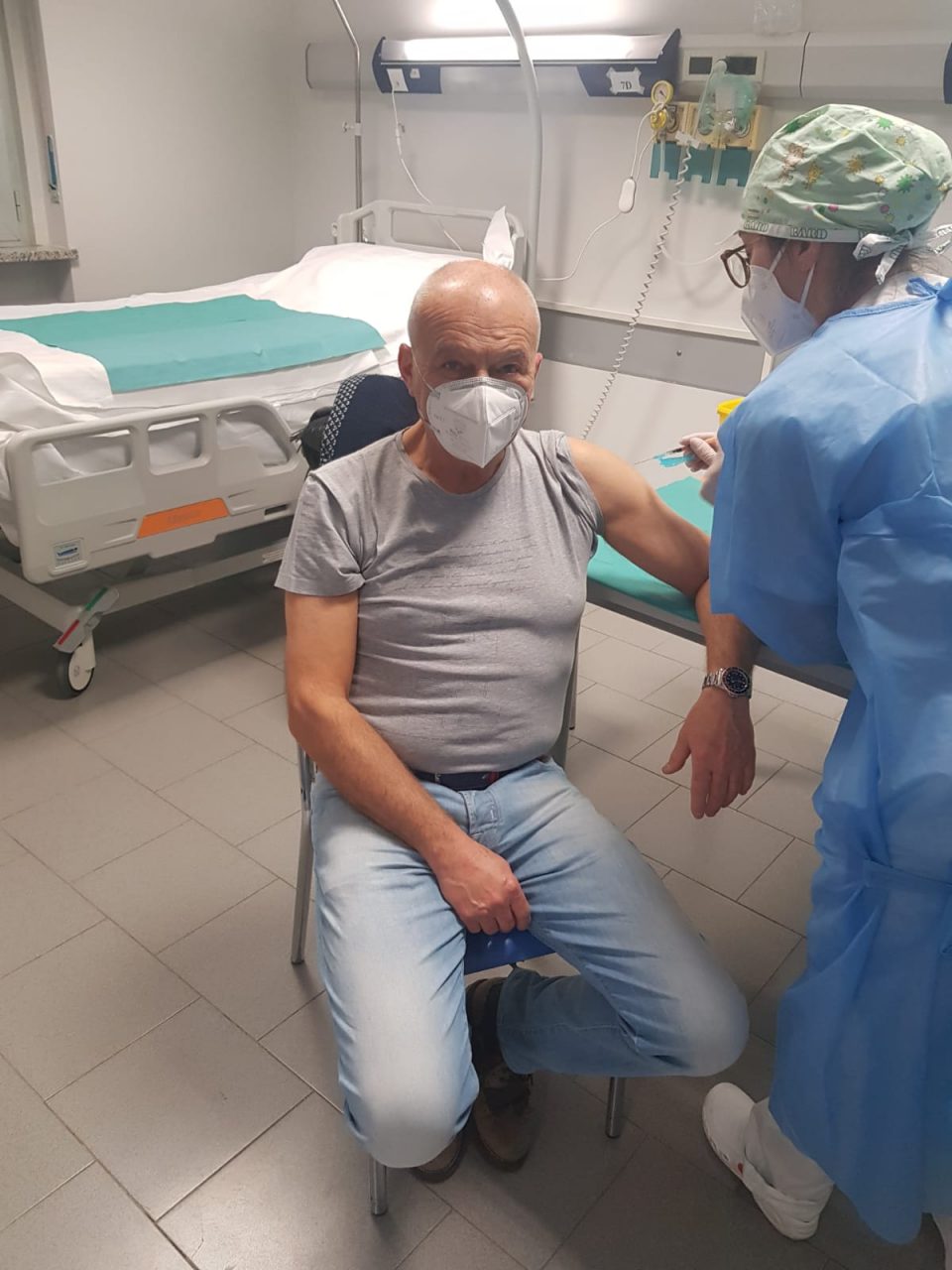 V-Day per i medici di base del Chivassese LE FOTO