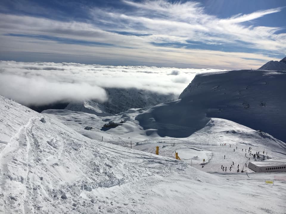 Piste da sci al via: iniziata la vendita degli skipass stagionali. Prezzi e date