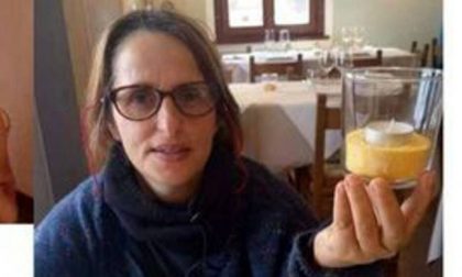 Esce di casa con il suo cane e scompare, la figlia annuncia: "L'abbiamo ritrovata"