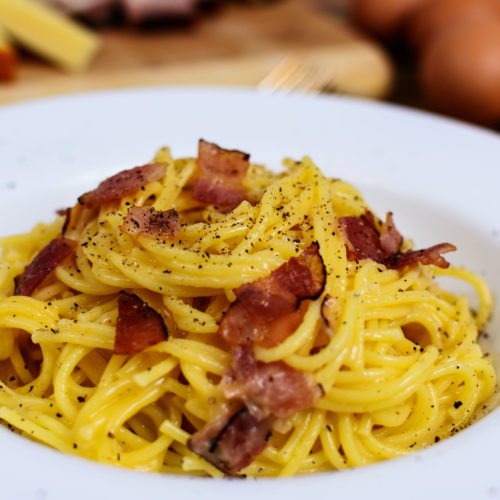 #Carbonaraday: 5 ingredienti, infinite variazioni di gusto
