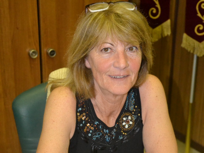 Addio all’ex maestra vinta da un brutto male I FUNERALI