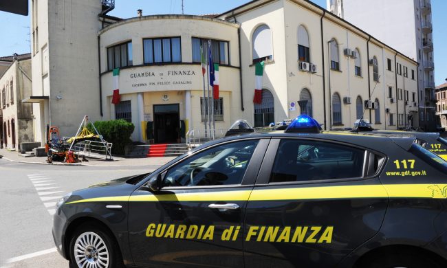 Prodotti di Halloween non sicuri, maxi sequestro della Finanza