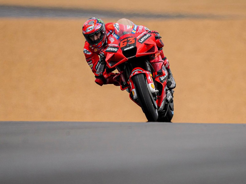 MotoGP Francia, da 16esimo a quarto Pecco Bagnaia