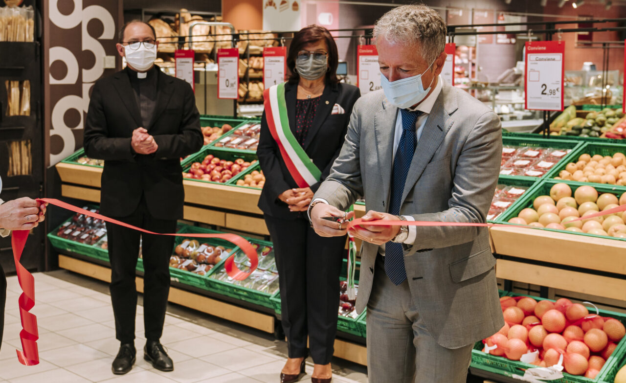 Coop, riapre il supermercato di Caluso