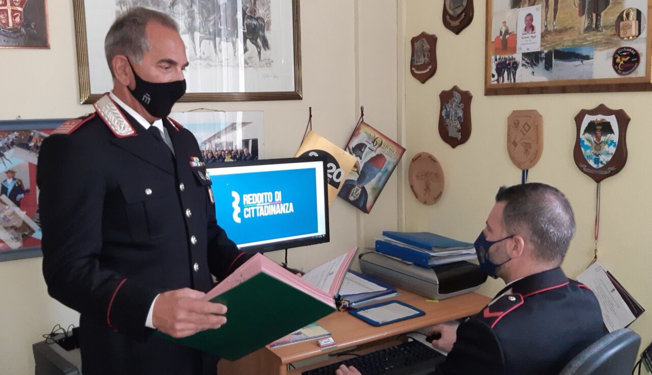 Reddito di cittadinanza, carabinieri e Inps a caccia dei furbetti