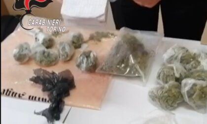 Spaccio di marijuana gestito su WhatsApp, pusher arrestato