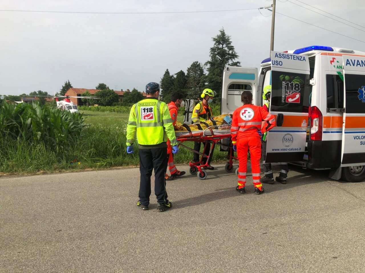 Anziano cade in bagno e si provoca violento trauma cranico: trovato dopo due giorni LE FOTO