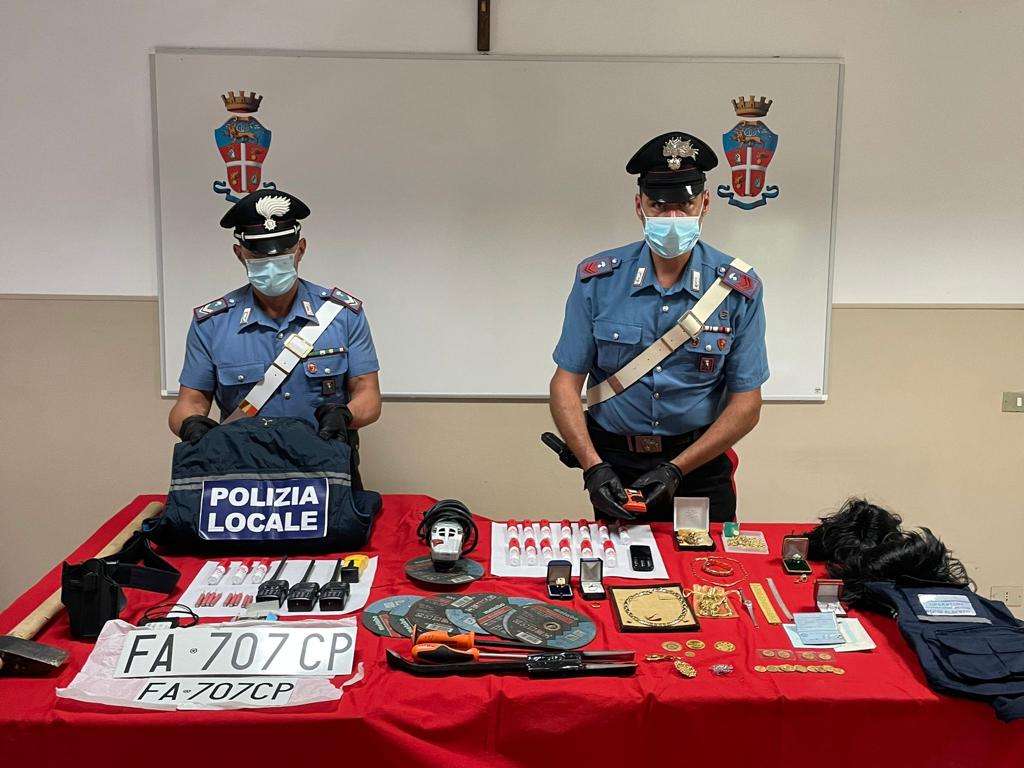 Furti e truffe agli anziani, in manette un calusiese
