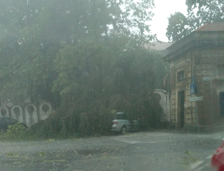 Maltempo, violento nubifragio colpisce Chivasso