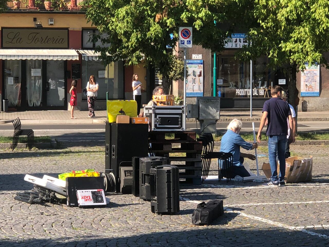 La Torteria: palco abusivo, ma il Comune resta a guardare