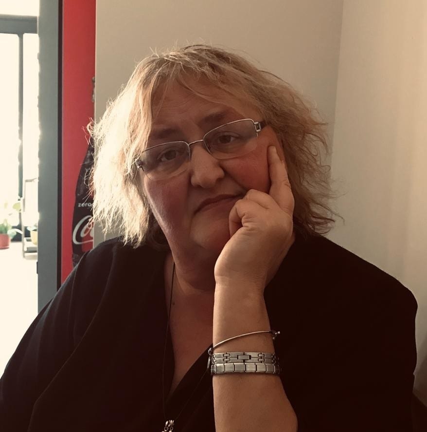 Il paese piange la morte improvvisa della maestra Luisa