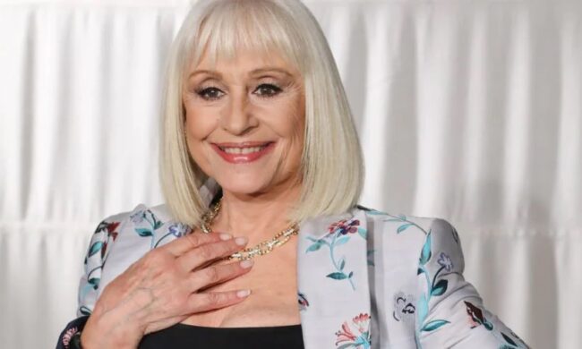 Addio a Raffaella Carrà, la regina della tv si è spenta a 78 anni