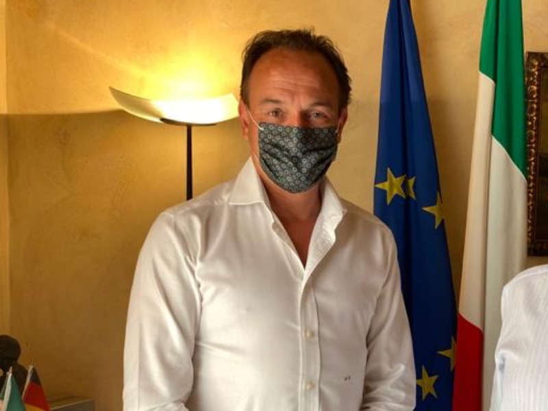 Covid e scuola, la Regione: “Entro metà settembre gli studenti siano vaccinati almeno con la prima dose”