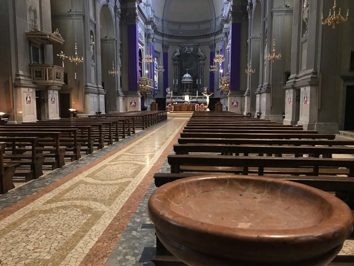 Chiese vuote, il grido d’allarme dei sacerdoti