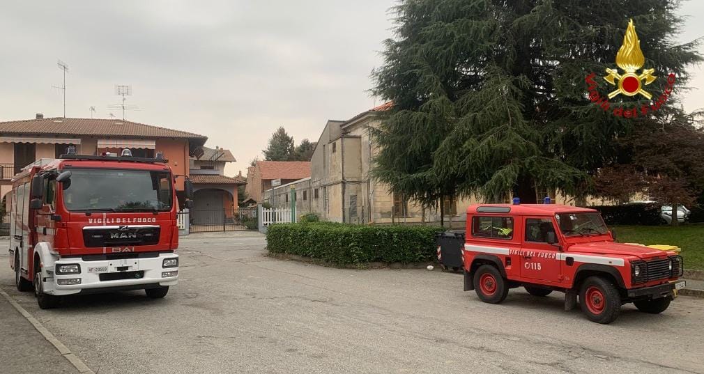 Crescentino, anziano cade in casa soccorso dai Vigili del Fuoco