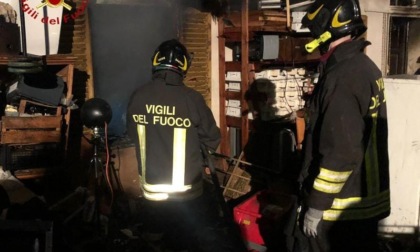 Incendio in un'abitazione a Crescentino LE FOTO