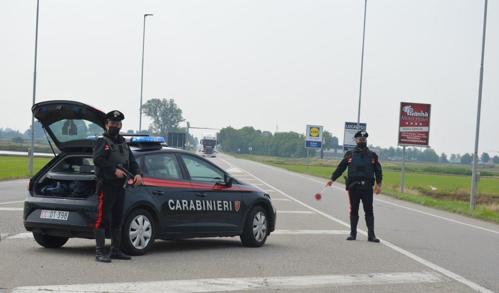 Nadir Musto di Brusasco scappa all’alt dei Carabinieri e aveva un coltello in auto: arrestato