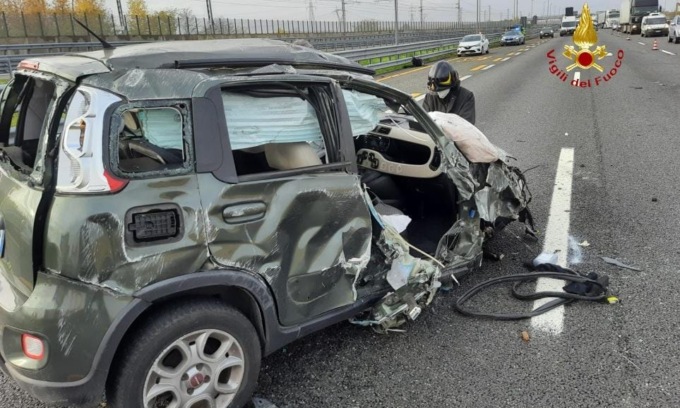 Incidente sull’autostrada A4 Torino-Milano, una ragazza in ospedale